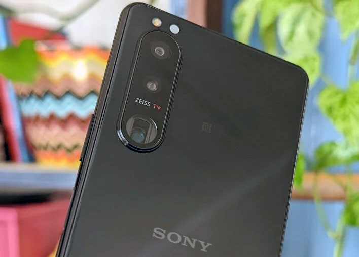 Sony Xperia 5 III Revisión: Petite Android Teléfono con chuletas de cámara