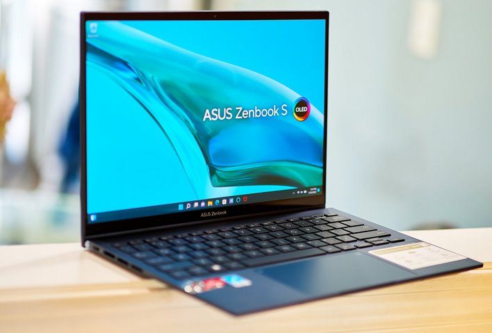 Revisión de la computadora portátil de ASUS ZenBook S 13 OLED: Ryzen 6000U Rocks