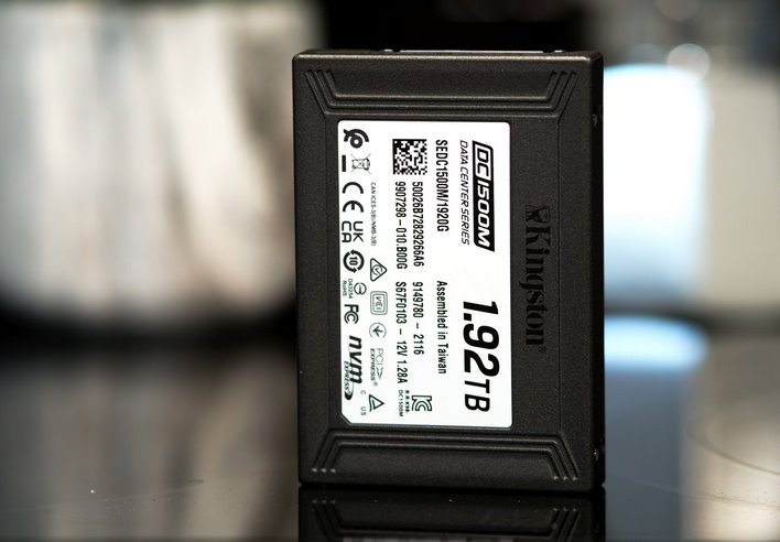 Revisión de SSD de Kingston DC1500M: Altantamiento de alta resistencia NVME